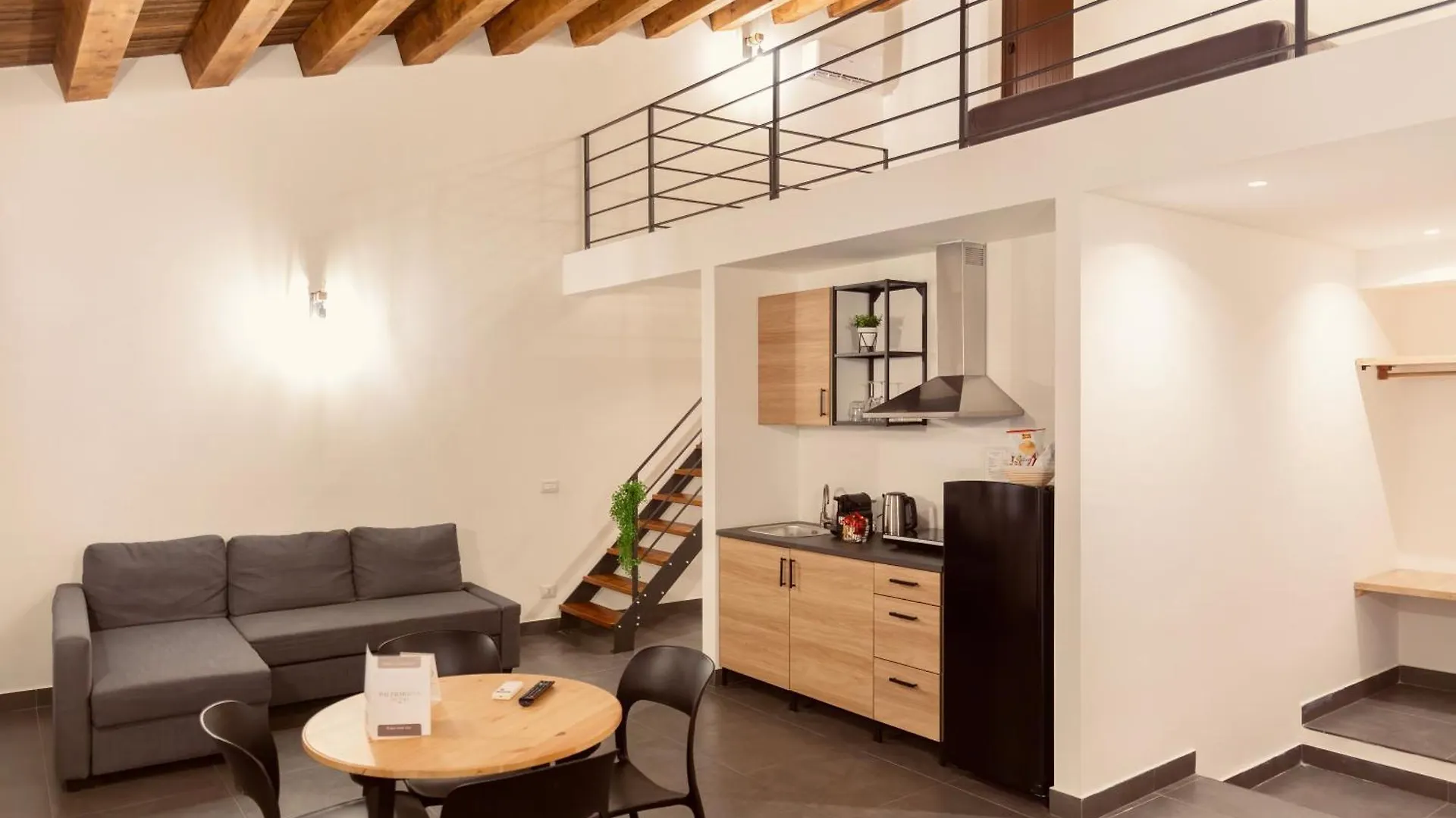 Palermo Inn Boutique Arte Hotel